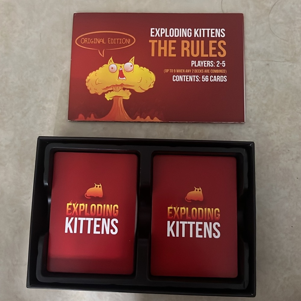 Exploding Kittens - Picture 3 of 3